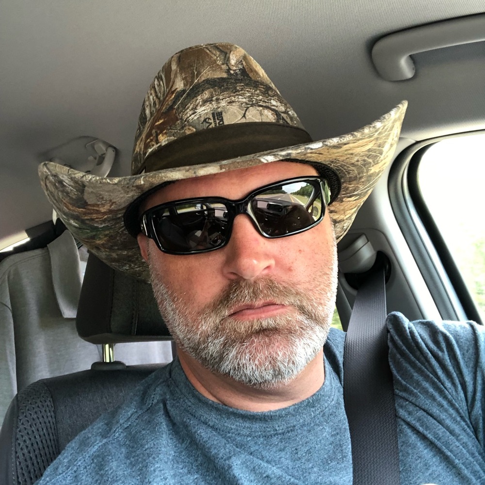 Meet your Posher, Brannon